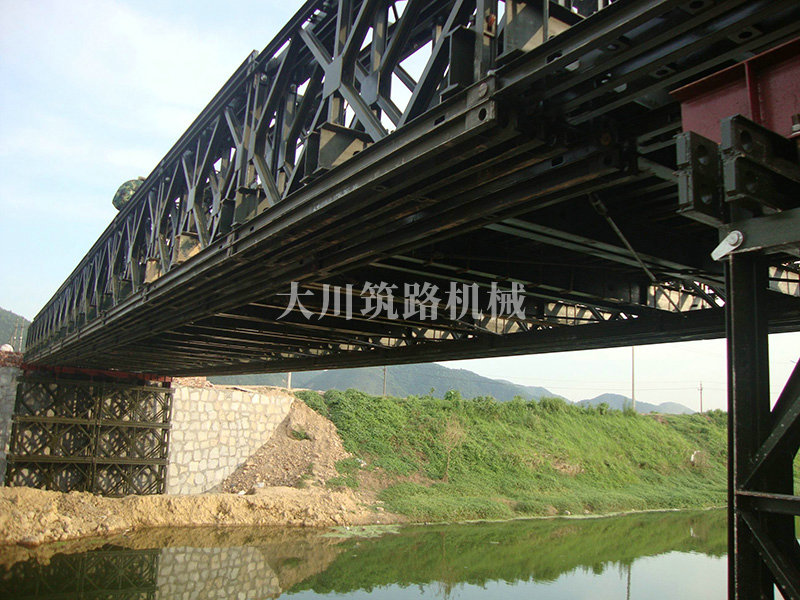 郴州大川筑路機械有限公司,湖南筑養(yǎng)路工程機械生產(chǎn)銷售,湖南筑養(yǎng)路工程鋼橋生產(chǎn)銷售